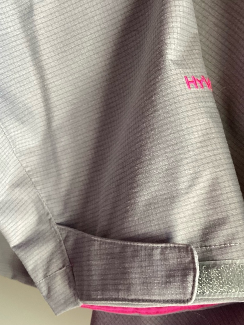 The North Face Women's Light Gray Waterproof Hooded Jacket with Pink Accents - Picture 8 of 11